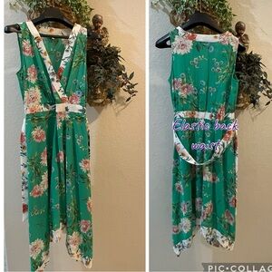 Chenault Green & White Floral Sharkbite asymmetrical dress w tie belt SZ 10 EUC